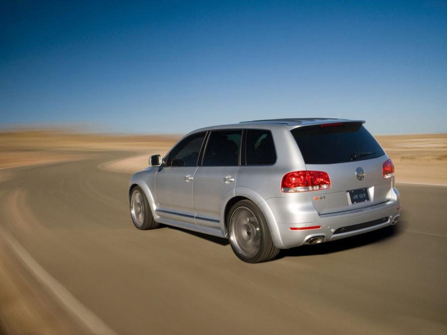  Volkswagen Touareg R GT Concept 2005 года  (фото 10 из 13)